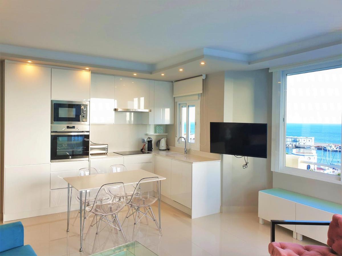 Fabulous Apartment In Front Of Sea & Marina With Incredible Views Estepona Exterior photo
